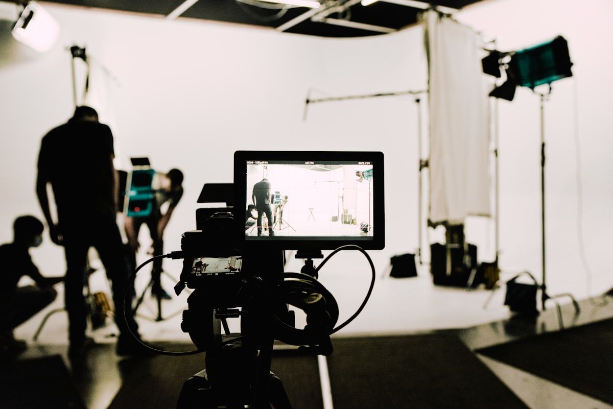 Film studio camera rig